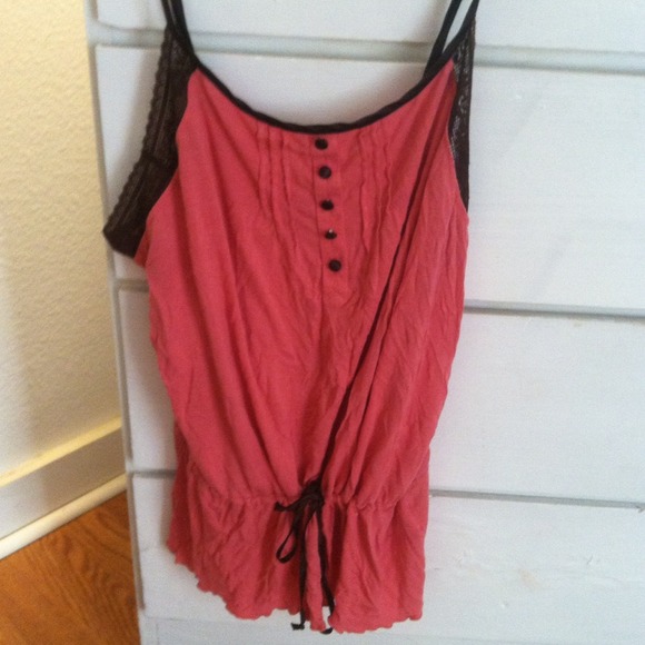 5 tops! - Picture 3 of 4