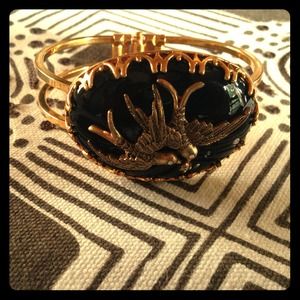 Juicy Couture 'Love Birds' Hinged Bangle Bracelet