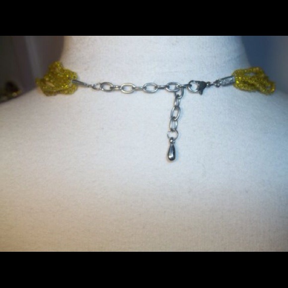 Neckles - Picture 2 of 2