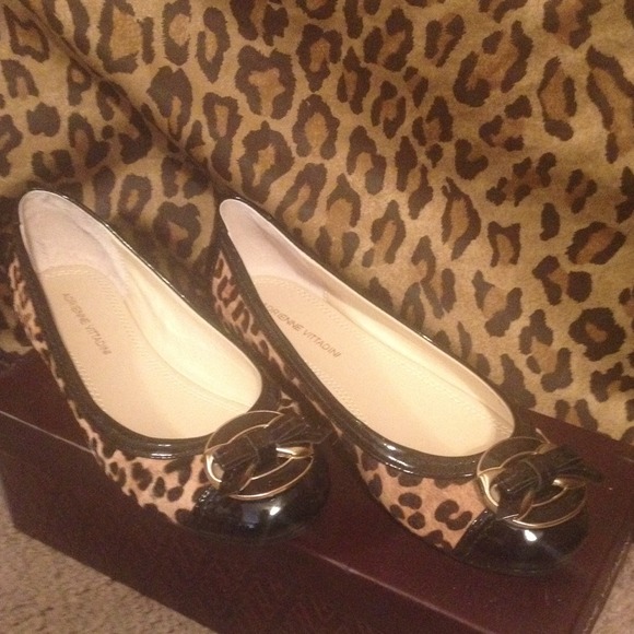 🎉🎉🎉Host pick Winter Wonderland party 12/20 🎉🎉 - Picture 4 of 4