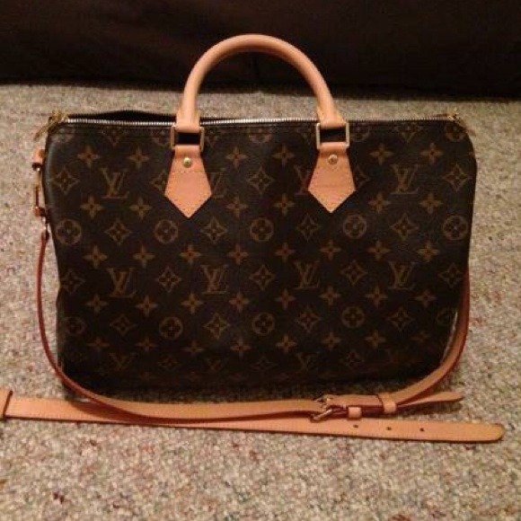 Authentic LOUIS VUITTON SPEEDY 35 BANDOULIERE