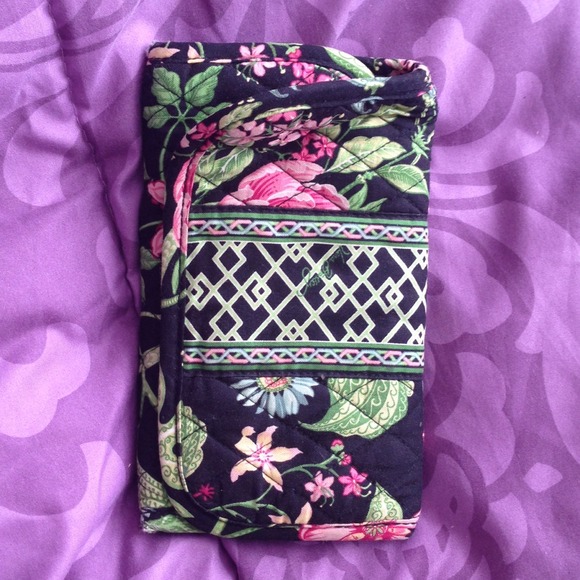 Vera Bradley trifold wallet