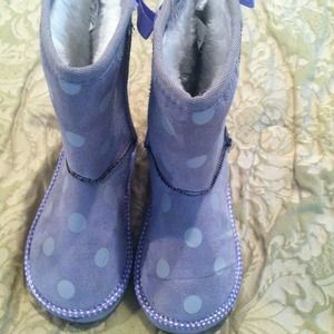 Ugg "like" boots for toddlers