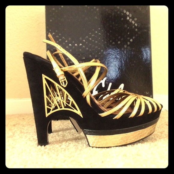 Sam Edelman limited edition size 7.5