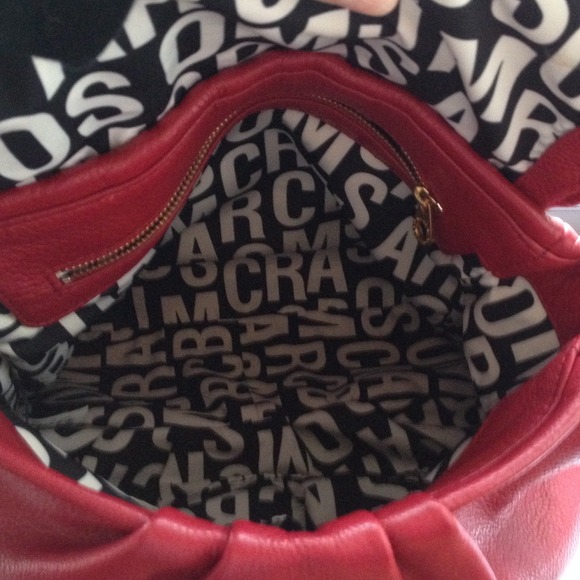MARC BY MARC JACOBS
Classic Q Little Ukita Bag - Picture 3 of 4