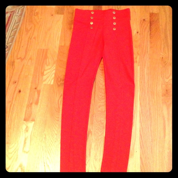 New without tags Orange Skinnies