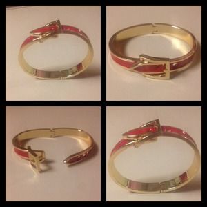 🔴REDUCED 🔴 Belt Buckle Bangle