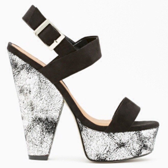 NEW Original Box Shoe Cult Dusted Platform- Silver