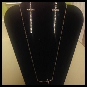 🔴REDUCED 🔴 Sideways Cross Set