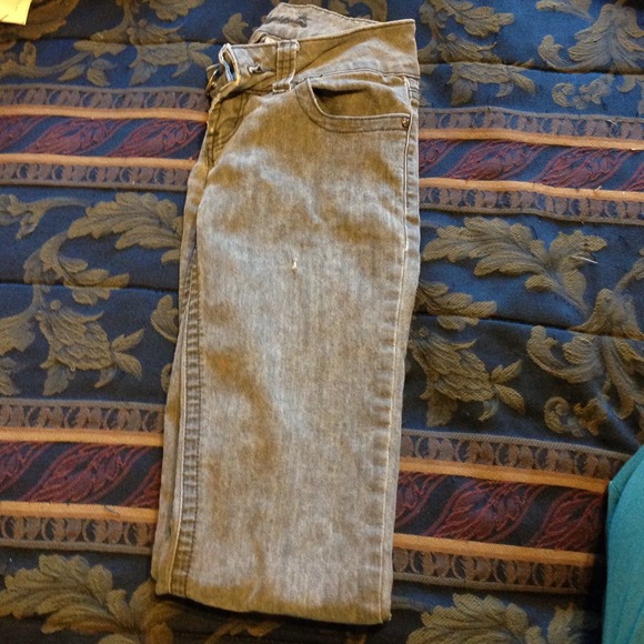 Basic Grey Straight Leg Jeans