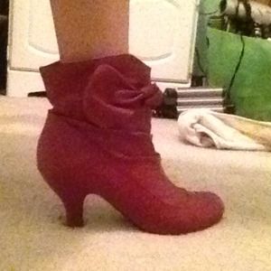 Very cute red boots with bow!!