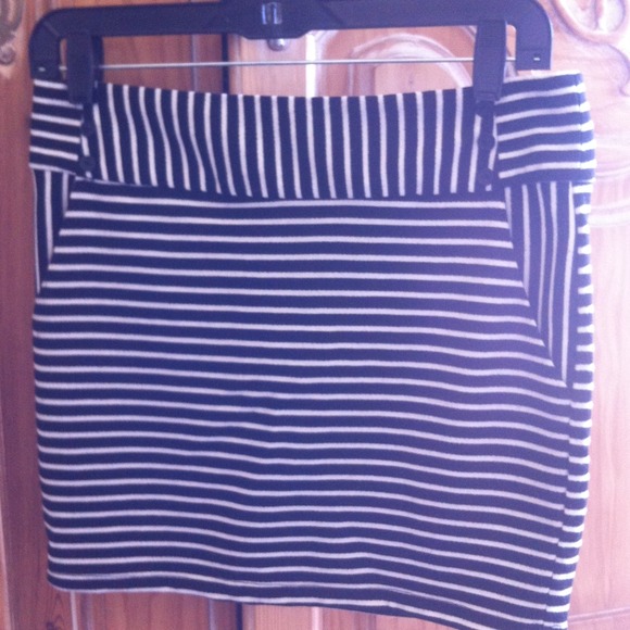 Striped black and white mini skirt.