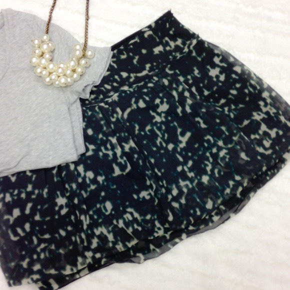 GAP Dresses & Skirts - Bundled 🚫