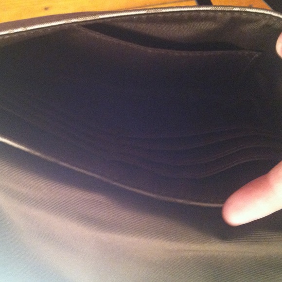 Brown coach wallet clutch - Picture 3 of 4