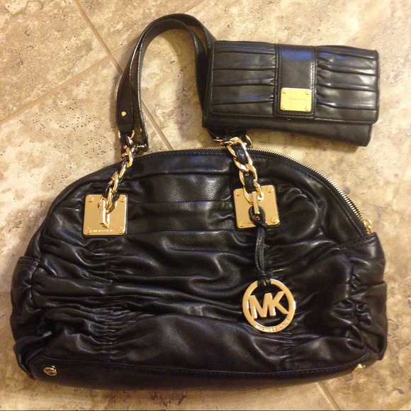 Michael Kors Bags Authentic Purse And Matching Wallet Poshmark