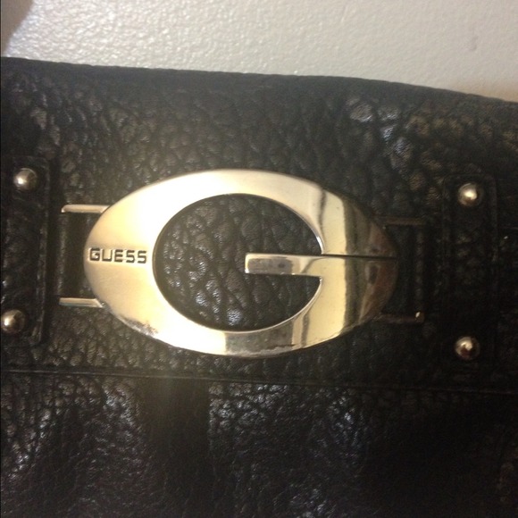 guess handbag - Picture 4 of 4