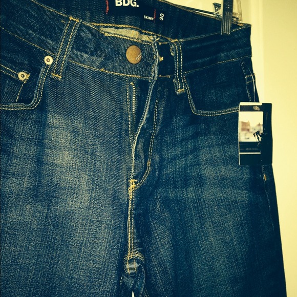 💰Reduced!💰 NWT!! Urban Outfitters BDG skinnies - Picture 2 of 3