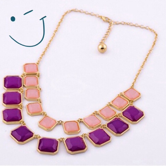 🎉Host Pick 11/30✨Square Shaped Statement Necklace
