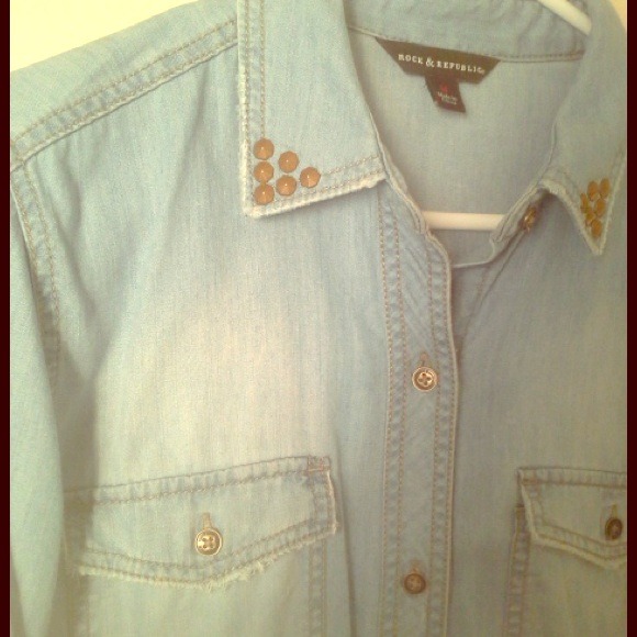 Denim studded collar shirt