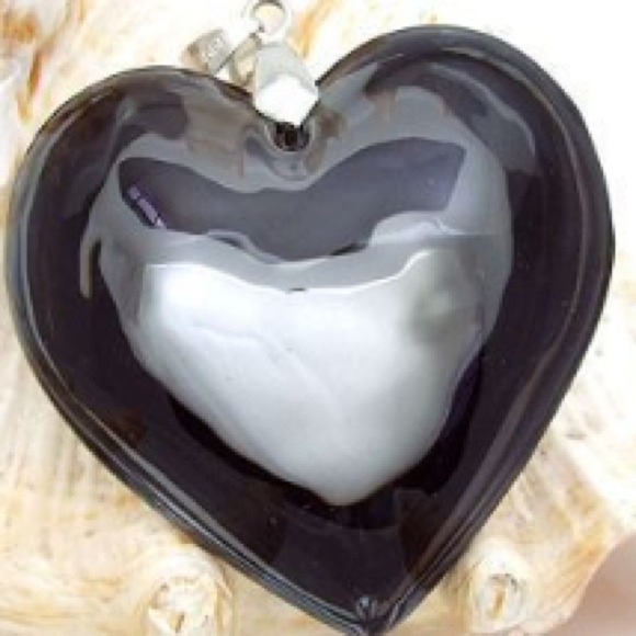 Large glass black heart pendant 2/$13