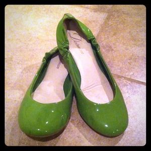 Patent leather lime green flats