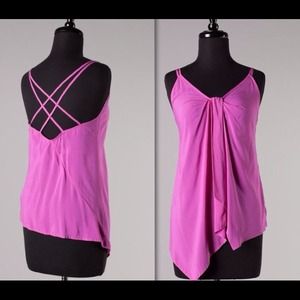 Fuchsia top