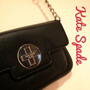 🎉HP 12/8✨Kate Spade Leather Gold Chain Purse