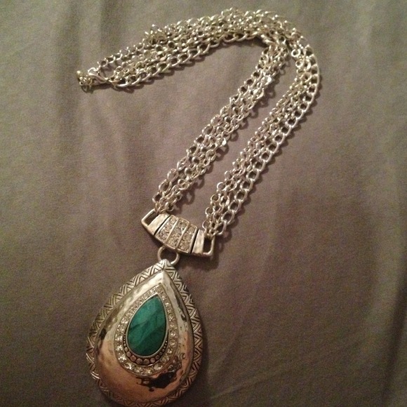 Beautiful turqouise necklace - Picture 1 of 1
