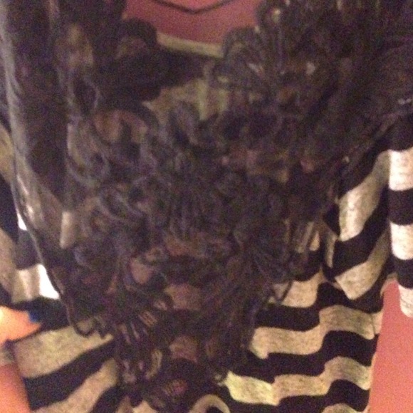 Shirt - Picture 3 of 3