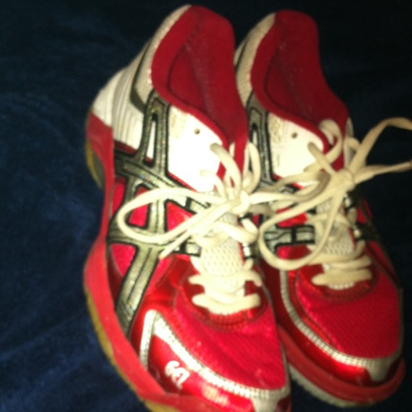 Asics running/volleyball shoes