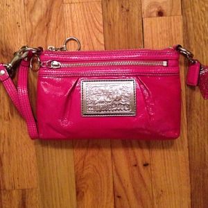 Coach Poppy Wristlet