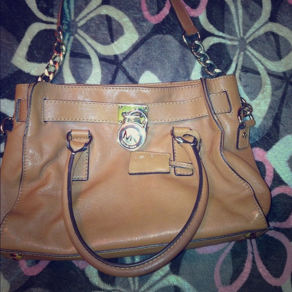 Michael kors handbag!!