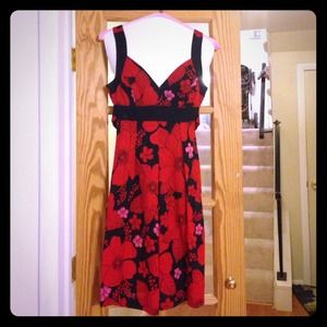 🌺Black and red flower dress🌺
