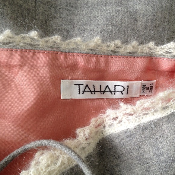 Tahari | Adorable Dress - Picture 3 of 3