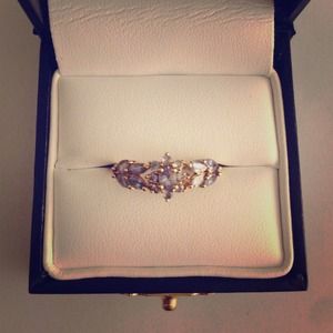 🎈Final Sale🎈10K Amethyst Cluster Ring Size 8