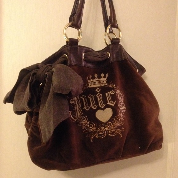 Juicy Couture Handbags - ⏰Juicy Couture brown handbag⏰