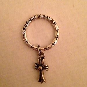 Size 6 Chrome Hearts dangling cross silver ring
