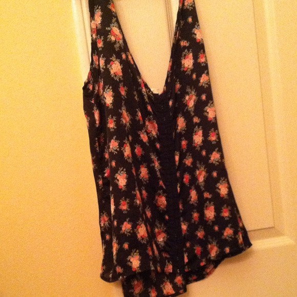 Floral top
