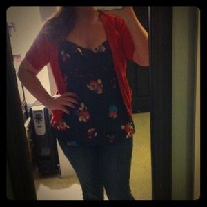 AE bundle: floral ruffle tank with red ss cardigan