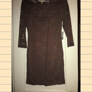 🎀NWT🎀 1/4 sleeve, dark brown lace dress.