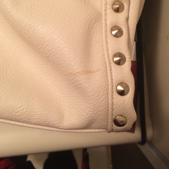 ❌Sold on Vinted❌ Studded bag - Picture 4 of 4