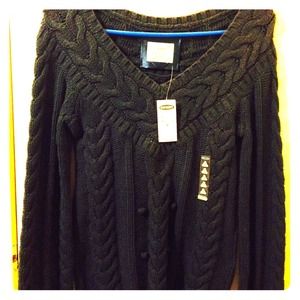 **SALE** NWT Beautiful Navy Blue Old Navy Sweater
