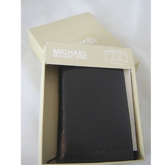 Authentic Michael Kors Men's trifold wallet