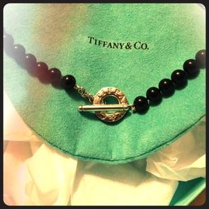 Tiffany black onyx toggle necklace
