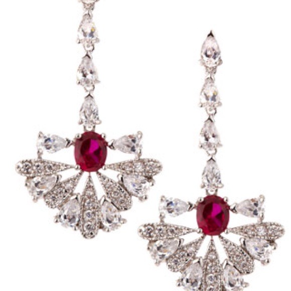 Hanging Lotus Cubic Zirconia Drop Earrings! NWOT!