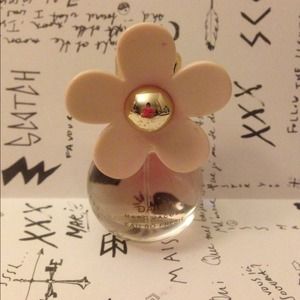 Marc Jacobs EAU SO FRESH Perfume 0.68 oz