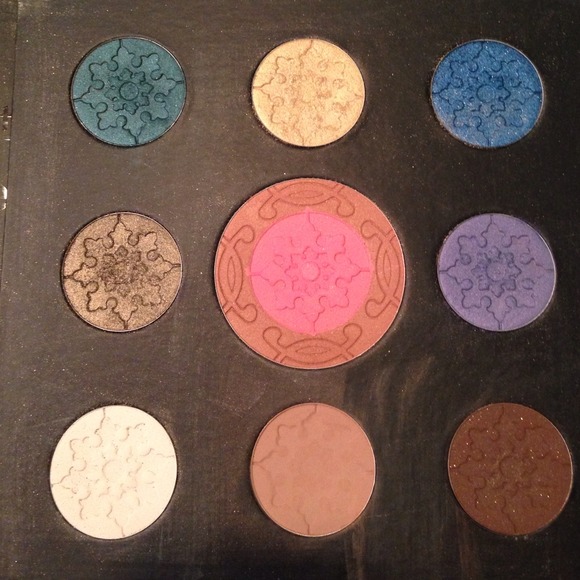 💢TRADED💢Cargo Eyeshadow Palette