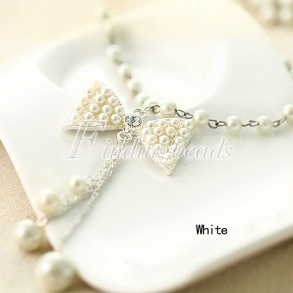 🚨⚡️FLASH SALE⚡️🚨 fashion pearl necklace!!! - Picture 3 of 4