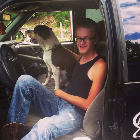 Meet your seller! - Picture 3 of 4