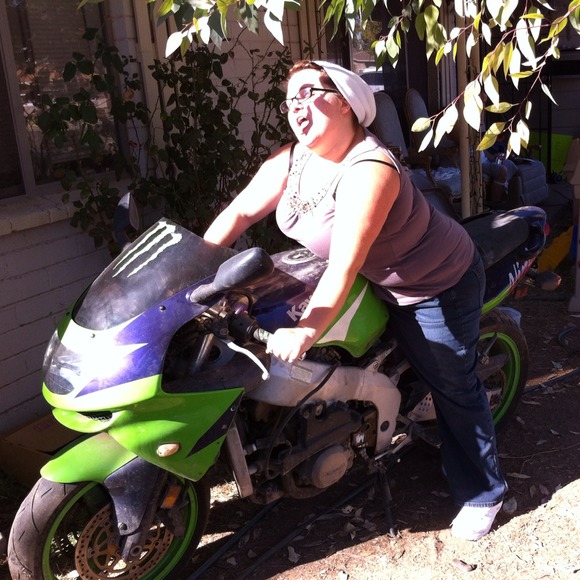 Meet your seller! - Picture 2 of 4